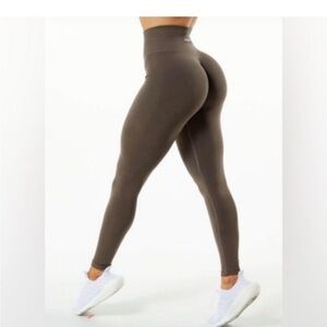 Alphalete amplify mocha leggings
